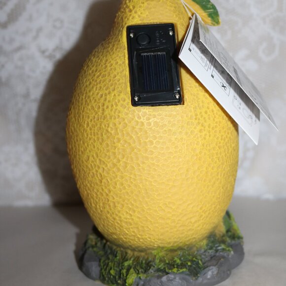 Lemon fairy solar house new with tags uses one included AAA battery and the sun - Picture 6 of 10